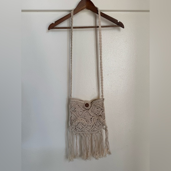 Billabong Cream Macrame Crossbody Bag – Boho Crochet Fringe Purse 100% Cotton - Picture 2 of 11